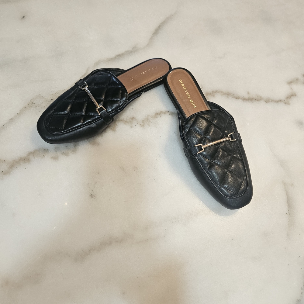 Elegant Black Quilted Mules by